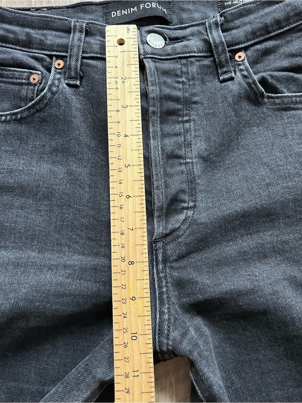 Denim Forum The Arlo Hi-Rise Straight Jean 28L neutral timeless classic - Picture 9 of 11